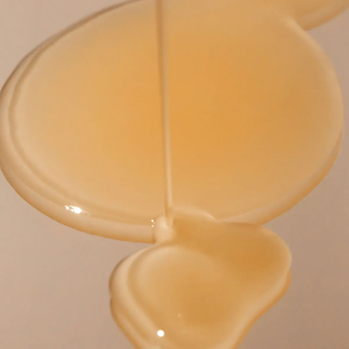 CC Me Serum with Vitamin C + Niacinamide - Image 2