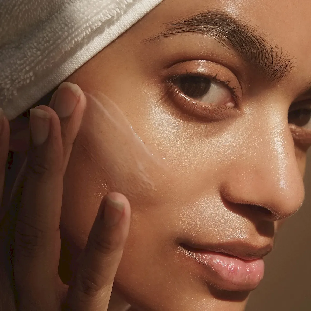 Cloud Dew Gel Cream Moisturizer - Image 4